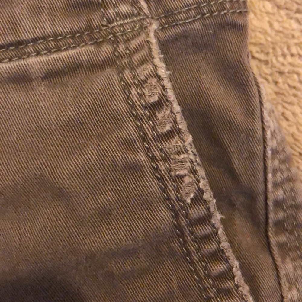 Shorts - Picture 4 of 4
